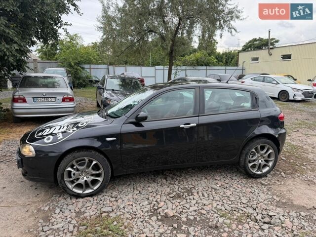 Чорний Альфа Ромео 147, об'ємом двигуна 1.97 л та пробігом 163 тис. км за 3600 $, фото 7 на Automoto.ua