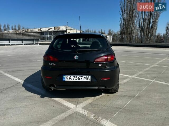 Черный Альфа Ромео 147, объемом двигателя 1.6 л и пробегом 170 тыс. км за 4500 $, фото 4 на Automoto.ua