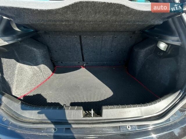 Черный Альфа Ромео 147, объемом двигателя 1.6 л и пробегом 170 тыс. км за 4500 $, фото 24 на Automoto.ua