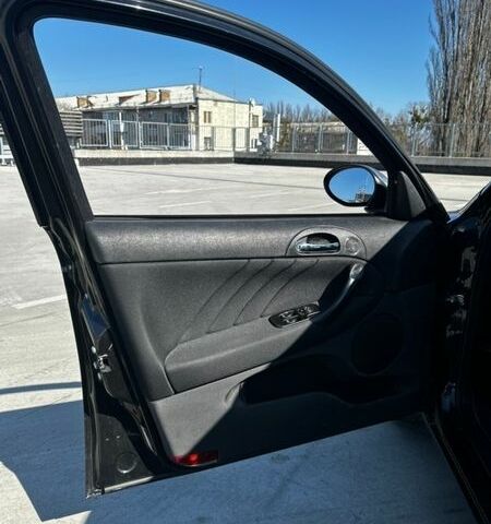 Черный Альфа Ромео 147, объемом двигателя 1.6 л и пробегом 170 тыс. км за 4500 $, фото 33 на Automoto.ua