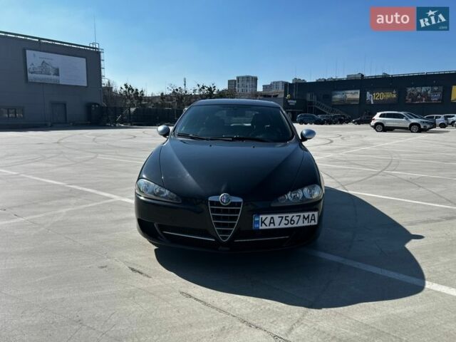 Черный Альфа Ромео 147, объемом двигателя 1.6 л и пробегом 170 тыс. км за 4500 $, фото 10 на Automoto.ua