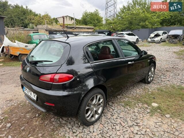 Чорний Альфа Ромео 147, об'ємом двигуна 1.97 л та пробігом 163 тис. км за 3600 $, фото 5 на Automoto.ua