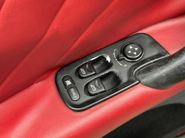 Черный Альфа Ромео 147, объемом двигателя 2 л и пробегом 163 тыс. км за 5990 $, фото 9 на Automoto.ua