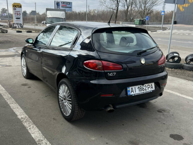 Чорний Альфа Ромео 147, об'ємом двигуна 1.6 л та пробігом 180 тис. км за 4800 $, фото 12 на Automoto.ua