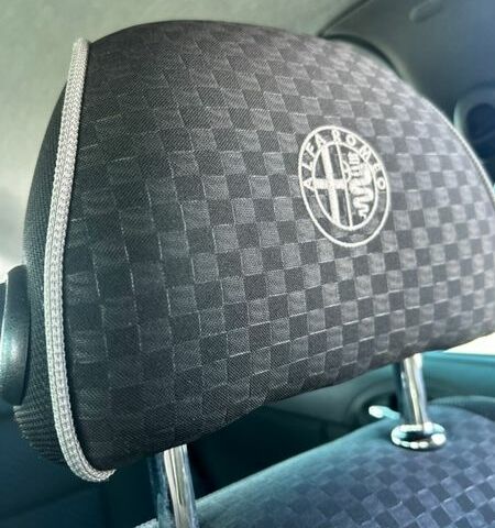 Черный Альфа Ромео 147, объемом двигателя 1.6 л и пробегом 170 тыс. км за 4500 $, фото 35 на Automoto.ua