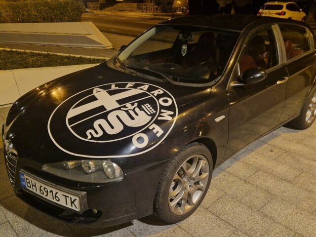 Черный Альфа Ромео 147, объемом двигателя 2 л и пробегом 163 тыс. км за 6200 $, фото 8 на Automoto.ua