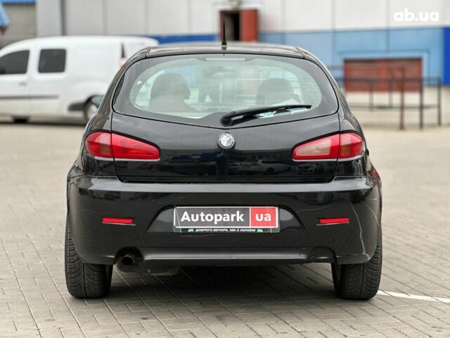 Черный Альфа Ромео 147, объемом двигателя 2 л и пробегом 163 тыс. км за 5990 $, фото 4 на Automoto.ua