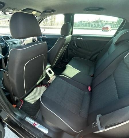 Черный Альфа Ромео 147, объемом двигателя 1.6 л и пробегом 170 тыс. км за 4500 $, фото 12 на Automoto.ua