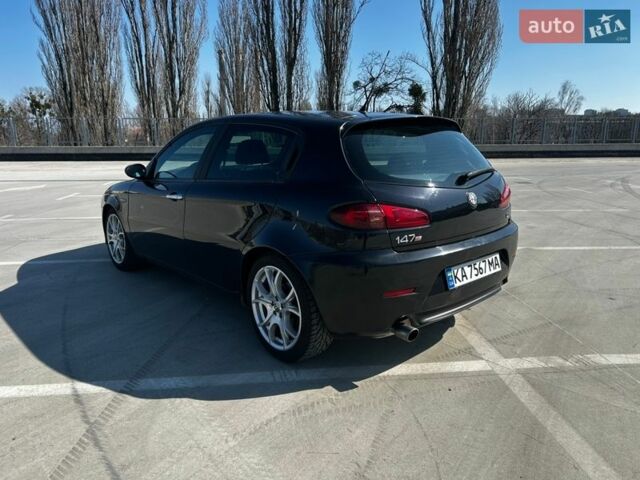 Черный Альфа Ромео 147, объемом двигателя 1.6 л и пробегом 170 тыс. км за 4500 $, фото 5 на Automoto.ua