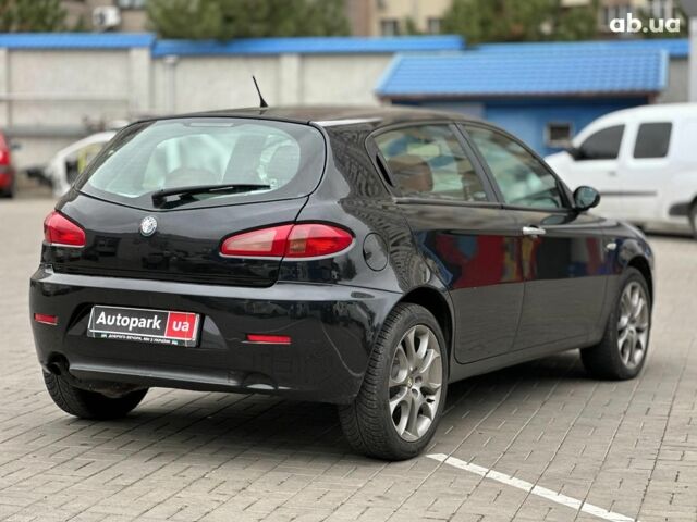Черный Альфа Ромео 147, объемом двигателя 2 л и пробегом 163 тыс. км за 5990 $, фото 3 на Automoto.ua