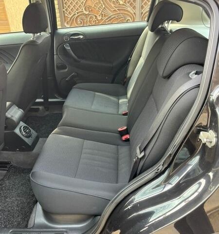 Черный Альфа Ромео 147, объемом двигателя 1.6 л и пробегом 93 тыс. км за 4800 $, фото 18 на Automoto.ua