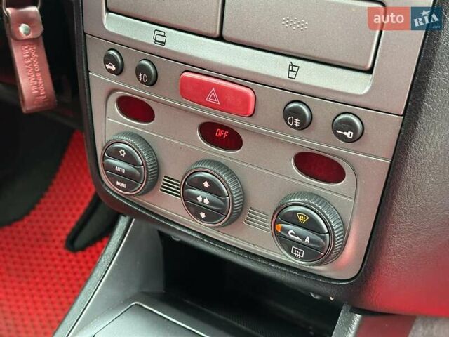 Черный Альфа Ромео 147, объемом двигателя 2 л и пробегом 163 тыс. км за 5990 $, фото 21 на Automoto.ua