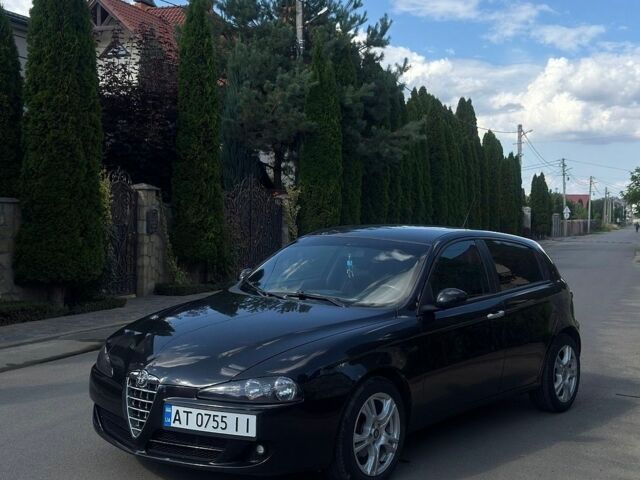 Чорний Альфа Ромео 147, об'ємом двигуна 1.6 л та пробігом 291 тис. км за 4000 $, фото 1 на Automoto.ua