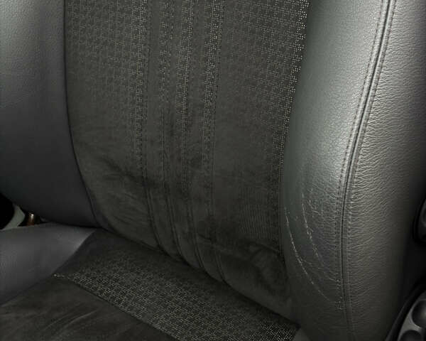 Черный Альфа Ромео 147, объемом двигателя 1.6 л и пробегом 138 тыс. км за 5800 $, фото 28 на Automoto.ua