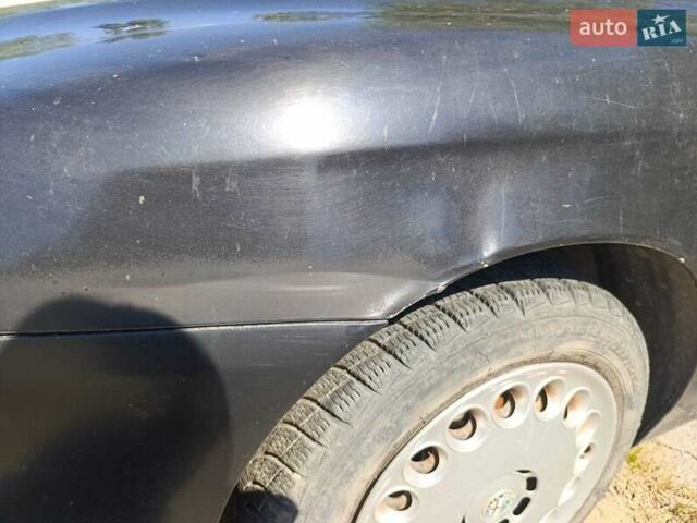 Черный Альфа Ромео 147, объемом двигателя 1.6 л и пробегом 250 тыс. км за 1771 $, фото 8 на Automoto.ua