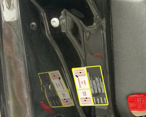 Черный Альфа Ромео 147, объемом двигателя 1.6 л и пробегом 138 тыс. км за 5800 $, фото 105 на Automoto.ua