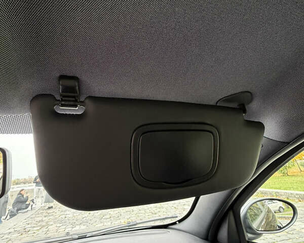 Черный Альфа Ромео 147, объемом двигателя 1.6 л и пробегом 138 тыс. км за 5800 $, фото 68 на Automoto.ua