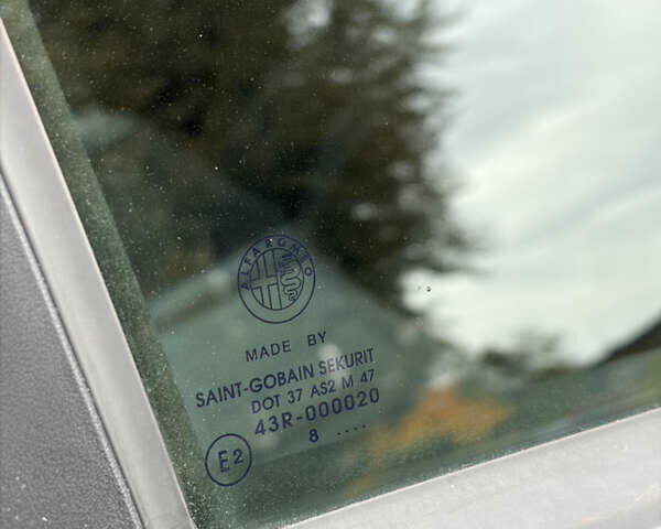 Черный Альфа Ромео 147, объемом двигателя 1.6 л и пробегом 138 тыс. км за 5800 $, фото 86 на Automoto.ua