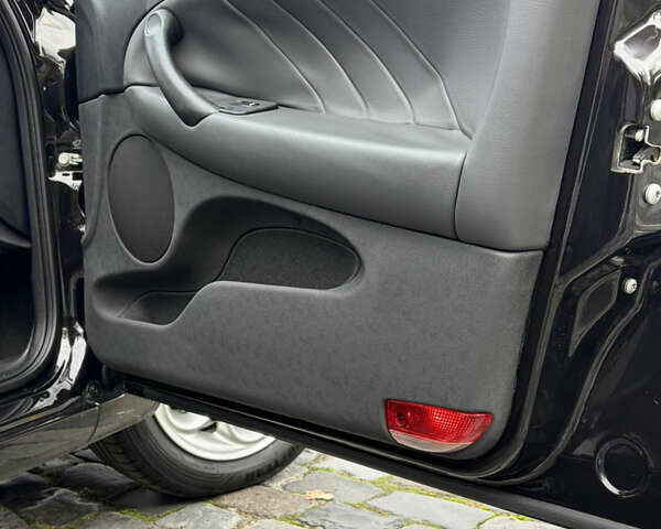 Черный Альфа Ромео 147, объемом двигателя 1.6 л и пробегом 138 тыс. км за 5800 $, фото 63 на Automoto.ua