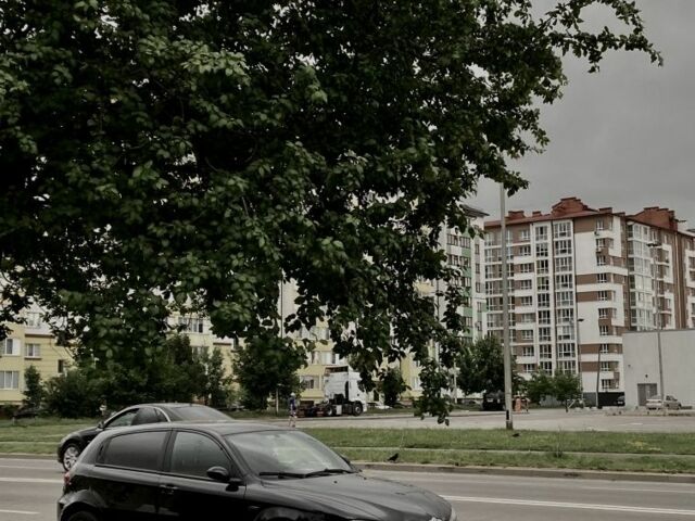Черный Альфа Ромео 147, объемом двигателя 1.4 л и пробегом 280 тыс. км за 4100 $, фото 2 на Automoto.ua