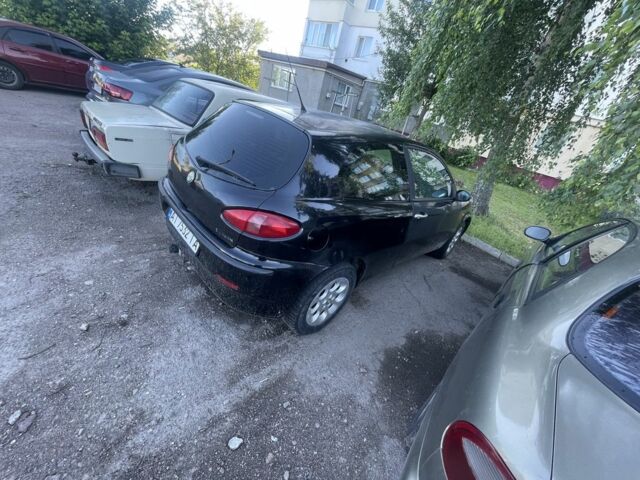 Чорний Альфа Ромео 147, об'ємом двигуна 1.9 л та пробігом 355 тис. км за 2900 $, фото 6 на Automoto.ua