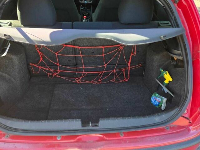 Красный Альфа Ромео 147, объемом двигателя 1.9 л и пробегом 260 тыс. км за 1844 $, фото 7 на Automoto.ua