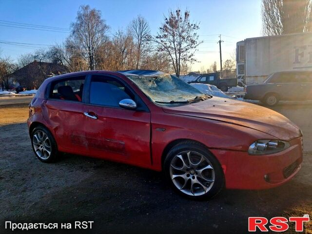 Червоний Альфа Ромео 147, об'ємом двигуна 1.6 л та пробігом 0 тис. км за 2000 $, фото 1 на Automoto.ua