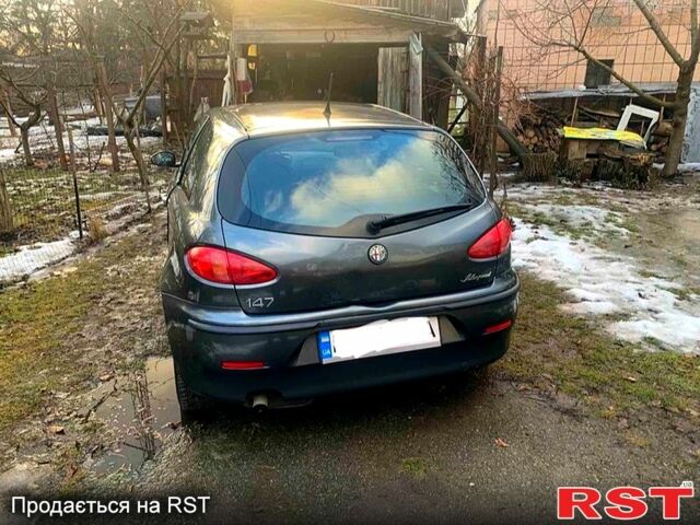 Альфа Ромео 147, объемом двигателя 2 л и пробегом 140 тыс. км за 4500 $, фото 2 на Automoto.ua
