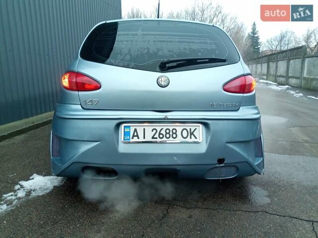 Альфа Ромео 147, объемом двигателя 1.6 л и пробегом 261 тыс. км за 3599 $, фото 4 на Automoto.ua