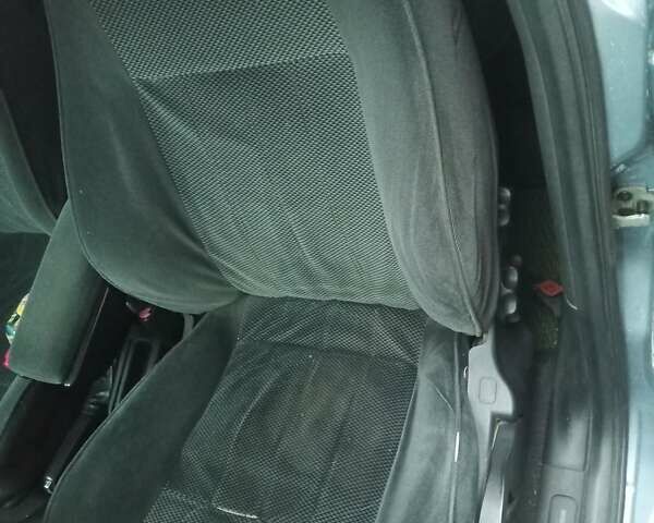 Альфа Ромео 147, объемом двигателя 1.6 л и пробегом 261 тыс. км за 3599 $, фото 9 на Automoto.ua