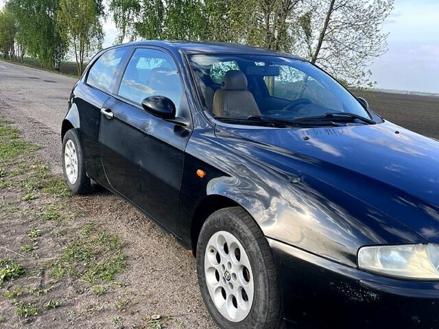 Альфа Ромео 147, объемом двигателя 1.9 л и пробегом 366 тыс. км за 3300 $, фото 4 на Automoto.ua