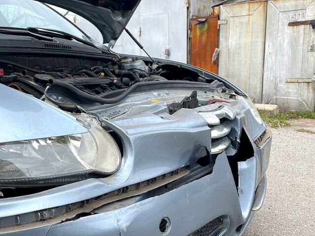 Серый Альфа Ромео 147, объемом двигателя 1.6 л и пробегом 194 тыс. км за 2600 $, фото 9 на Automoto.ua