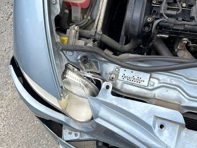 Серый Альфа Ромео 147, объемом двигателя 1.6 л и пробегом 194 тыс. км за 2600 $, фото 8 на Automoto.ua