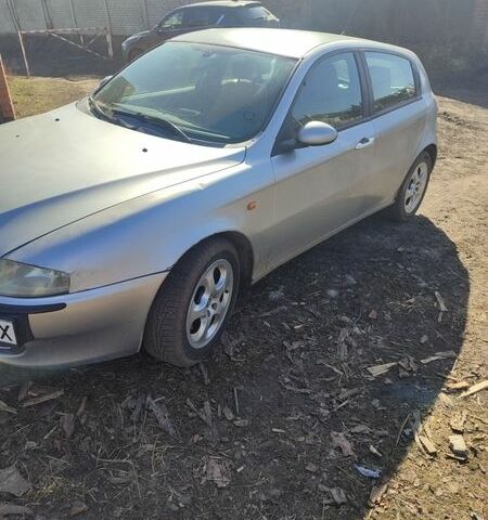 Серый Альфа Ромео 147, объемом двигателя 1.97 л и пробегом 267 тыс. км за 2800 $, фото 2 на Automoto.ua