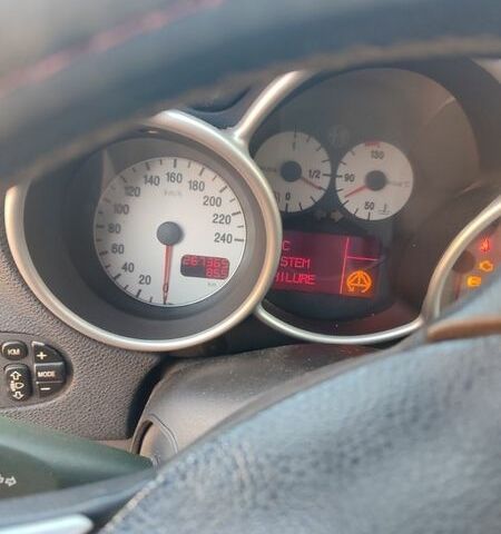 Серый Альфа Ромео 147, объемом двигателя 1.97 л и пробегом 267 тыс. км за 2800 $, фото 6 на Automoto.ua