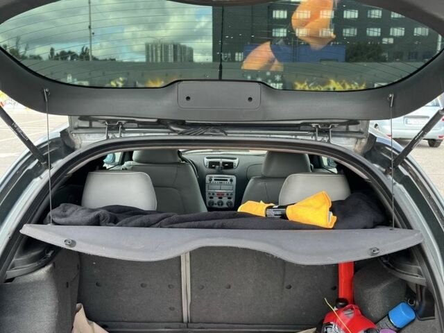 Сірий Альфа Ромео 147, об'ємом двигуна 2 л та пробігом 176 тис. км за 2990 $, фото 7 на Automoto.ua