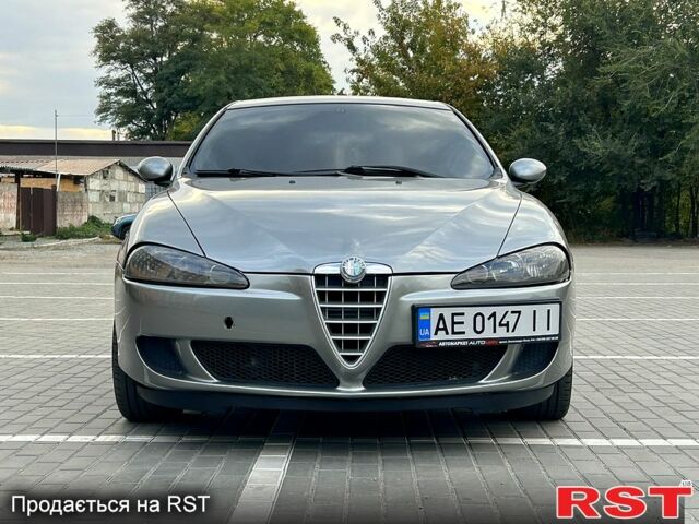 Серый Альфа Ромео 147, объемом двигателя 1.9 л и пробегом 190 тыс. км за 5000 $, фото 6 на Automoto.ua