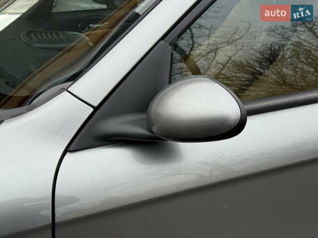 Сірий Альфа Ромео 147, об'ємом двигуна 1.6 л та пробігом 208 тис. км за 3499 $, фото 19 на Automoto.ua