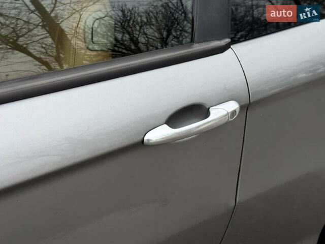 Сірий Альфа Ромео 147, об'ємом двигуна 1.6 л та пробігом 208 тис. км за 3499 $, фото 20 на Automoto.ua