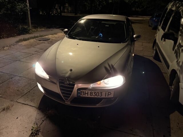 Серый Альфа Ромео 147, объемом двигателя 1.9 л и пробегом 285 тыс. км за 3500 $, фото 6 на Automoto.ua