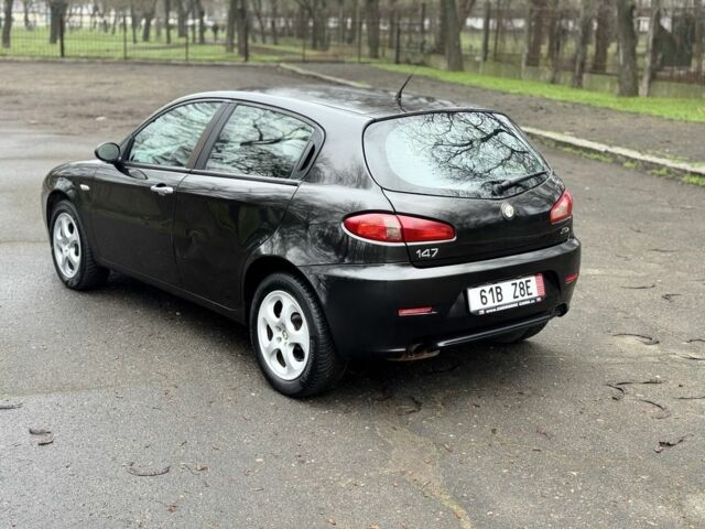 Сірий Альфа Ромео 147, об'ємом двигуна 1.9 л та пробігом 299 тис. км за 1999 $, фото 17 на Automoto.ua