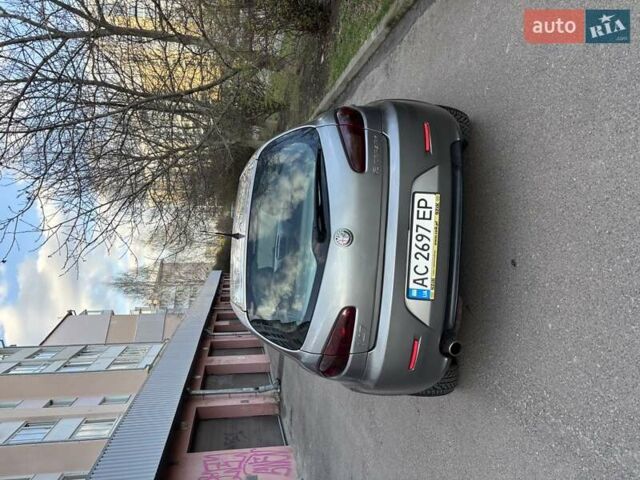 Серый Альфа Ромео 147, объемом двигателя 1.6 л и пробегом 195 тыс. км за 4200 $, фото 3 на Automoto.ua