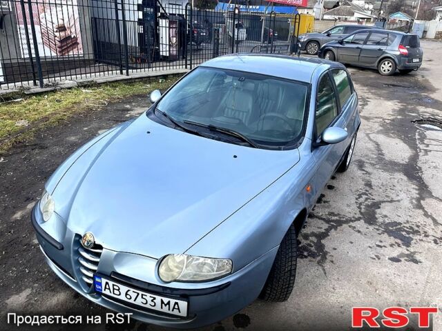 Синій Альфа Ромео 147, об'ємом двигуна 1.6 л та пробігом 274 тис. км за 2800 $, фото 2 на Automoto.ua