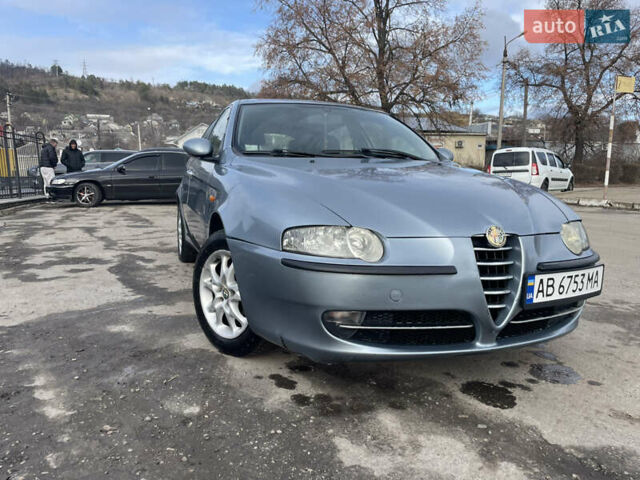 Синий Альфа Ромео 147, объемом двигателя 1.6 л и пробегом 274 тыс. км за 3150 $, фото 14 на Automoto.ua