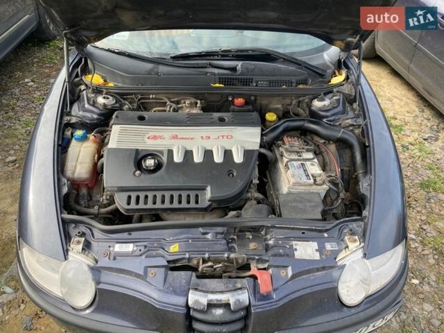 Синий Альфа Ромео 147, объемом двигателя 1.9 л и пробегом 326 тыс. км за 2650 $, фото 4 на Automoto.ua