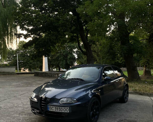 Синій Альфа Ромео 147, об'ємом двигуна 1.9 л та пробігом 318 тис. км за 3600 $, фото 4 на Automoto.ua