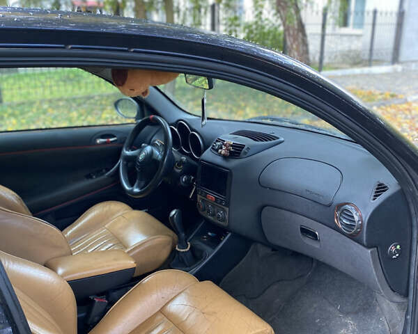 Синій Альфа Ромео 147, об'ємом двигуна 1.9 л та пробігом 322 тис. км за 3400 $, фото 8 на Automoto.ua