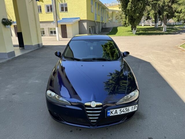Синий Альфа Ромео 147, объемом двигателя 1.6 л и пробегом 223 тыс. км за 3999 $, фото 2 на Automoto.ua