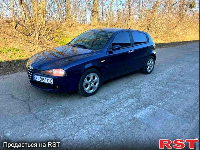 Синий Альфа Ромео 147, объемом двигателя 1.6 л и пробегом 220 тыс. км за 4500 $, фото 2 на Automoto.ua