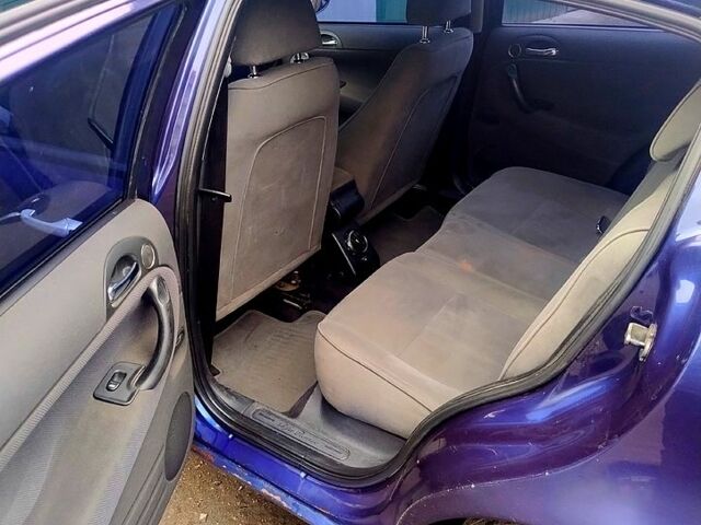 Синій Альфа Ромео 147, об'ємом двигуна 1.6 л та пробігом 0 тис. км за 3600 $, фото 9 на Automoto.ua